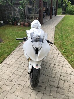 BMW S1000 RR - OKRUHOVKA - 2