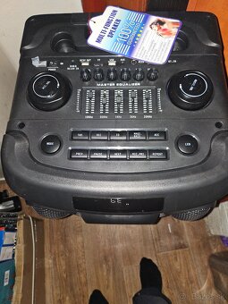 Bluetooth reproduktor párty box s vlastnou bateria nabíjačka - 2