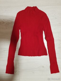 Dámske svetre - 2