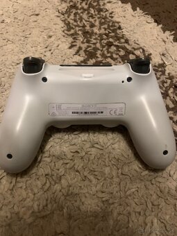 Ps4 ovládač - 2