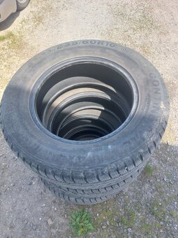 235/60R16 Continental 4x4. - 2