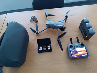 DJI Air 3S Fly More Combo (DJI RC 2) - 2