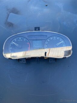 skoda fabia budiky tachometer fabia 2 - 2