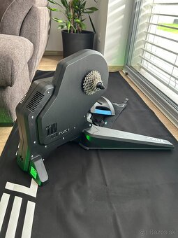 Garmin Tacx Flux S Smart trenažér - 2