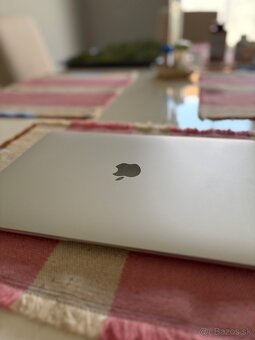 MacBook Air 13" 2020 - 2
