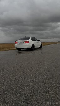 BMW E90 320d xDrive - 2