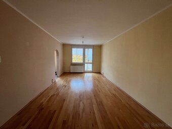 3 izbový byt na predaj s balkónom - 2
