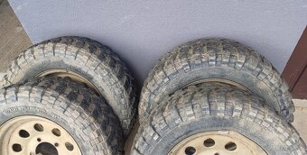 Pneu 205 70 r15 5x139,7 - 2