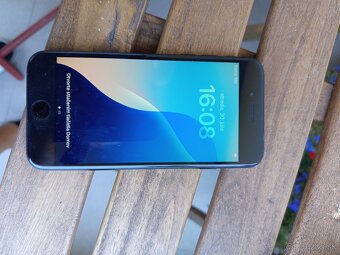 APPLE iPhone SE 2020 64GB Čierny TOP STAVE - 2