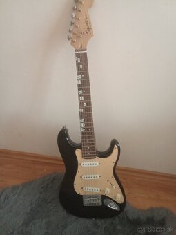 Elektricka gitara - 2