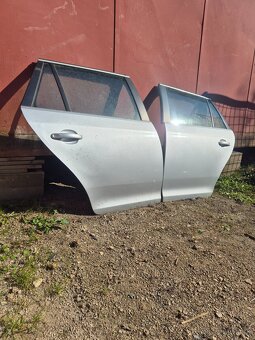 Predám dvere na Volkswagen Golf 5 V / 6 VI variant combi - 2