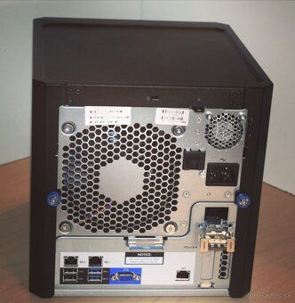 HP ProLiant MicroServer Gen8 (Xeon E3-1240 V2) PREDANE - 2