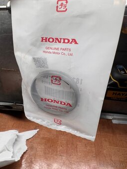 Honda CR125R 1999 originalne diely - 2
