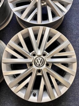 5x112 R6 originál alu disky Volkswagen T-Roc - TOP STAV - 2