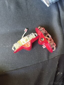 Logo svetlá Renault - 2