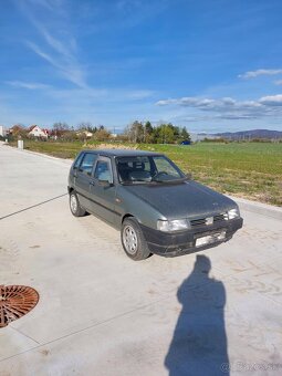 Fiat Uno logo 1,3 DS - 2