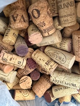 Zbierka korkove zatky taliansko - 2