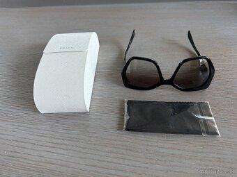 slnečné okuliare PRADA dámske - 2