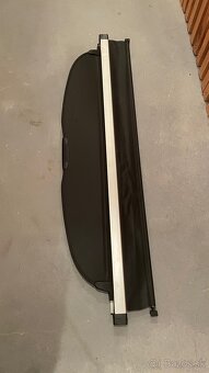 Predám roletu do kufra na Subaru Outback - 2