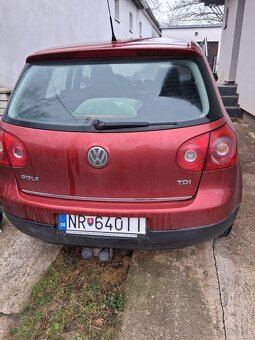 Predam Volswagen Golf 1,9 TDI - 2