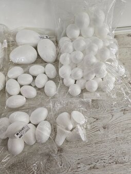 Velkonocne vajicka a vianocne gule - 2