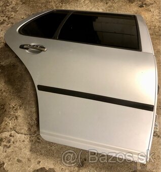 VW golf 4 - zadné pravé,predné ľavé dvere - 2
