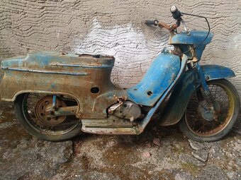 jawa 20  pionier - 2