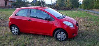 Toyota Yaris 1.0 - 2