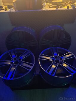 Originál disky Audi R18 (RS4/ RS5)-8J×18 EH2 - 2