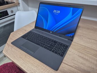 HP 250 G8 /Intel Core i3-1115G4/8GB RAM/FHD/256GB SSD/Bat ok - 2