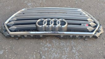 AUDI A4 b9, predná maska. - 2