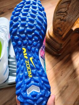 Predám turfy Nike 44,5 - 2