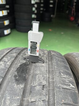 275/35 R23 108 Y XL YOKOHAMA ADVAN SPORT V107 - 2