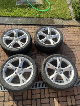 Zimné pneumatiky 255/40 R19 + originál disky audi A7 - 2