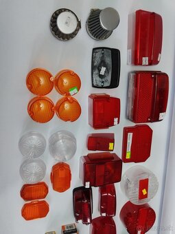 Kryt svetla / kryt zadného svetla BABETTA 207,210,JAWA PIONI - 2