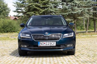 Škoda Superb Combi 2018 - 2