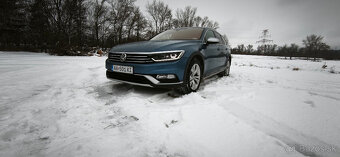 VW Passat Alltrack - 2