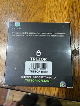 Trezor one black - 2