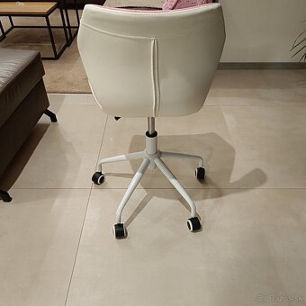 Predám stoličku do detskej izby - 2