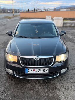 Skoda Superb 2.0 TDI CR DSG - 2