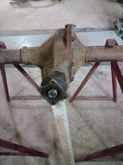 Náprava zúžená - 2