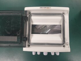 Inštalačná krabica na fotovoltaiku Doktorvolt - 2
