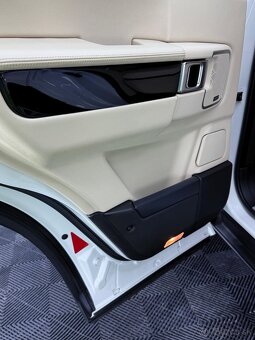 LAND ROVER RANGE ROVER 4.4L SDV8 VOGUE - 2