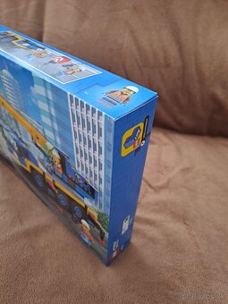 LEGO City 60324 Pojazdný žeriav - 2