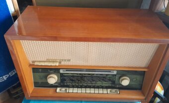 Rádio TESLA Juwel 2 TOP - 2