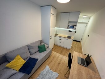 PRENÁJOM - 1kk byt v centre Košíc - 2