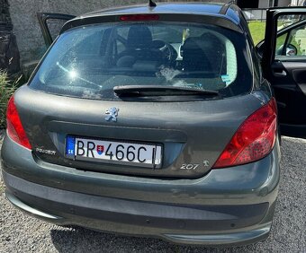 Peugeot 207 - 2