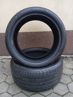 Letná pneu 285/35r20 - 2
