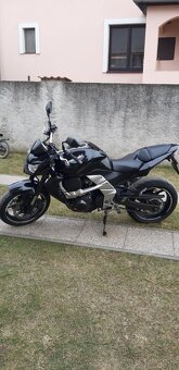 Kawasaki Z750 - 2