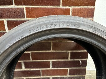 225/40 R19 Dunlop Sport Maxx RT 93Y - 2